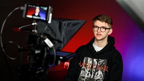 Applying to an esports degree in Clearing .